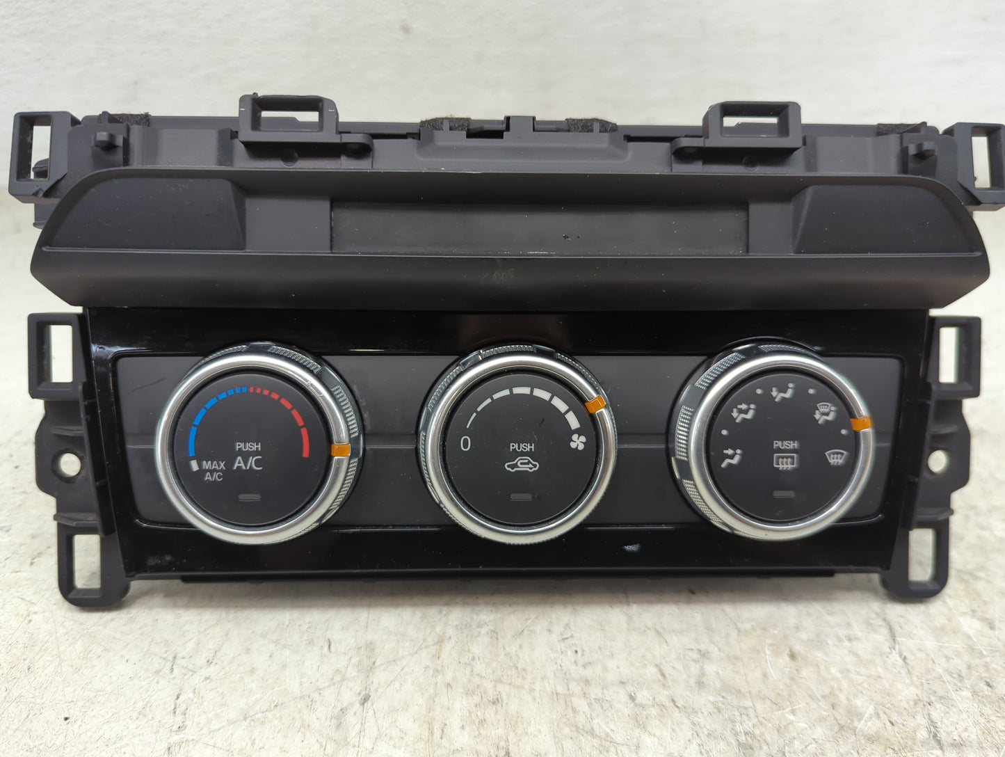 2016 Mazda Mazda6 Climate Control Module Temperature AC/Heater Replacement P/N:GMN361190A Fits OEM Used Auto Parts - Oemused