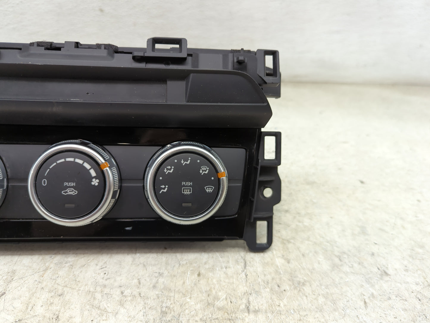 2016 Mazda Mazda6 Climate Control Module Temperature AC/Heater Replacement P/N:GMN361190A Fits OEM Used Auto Parts - Oemused
