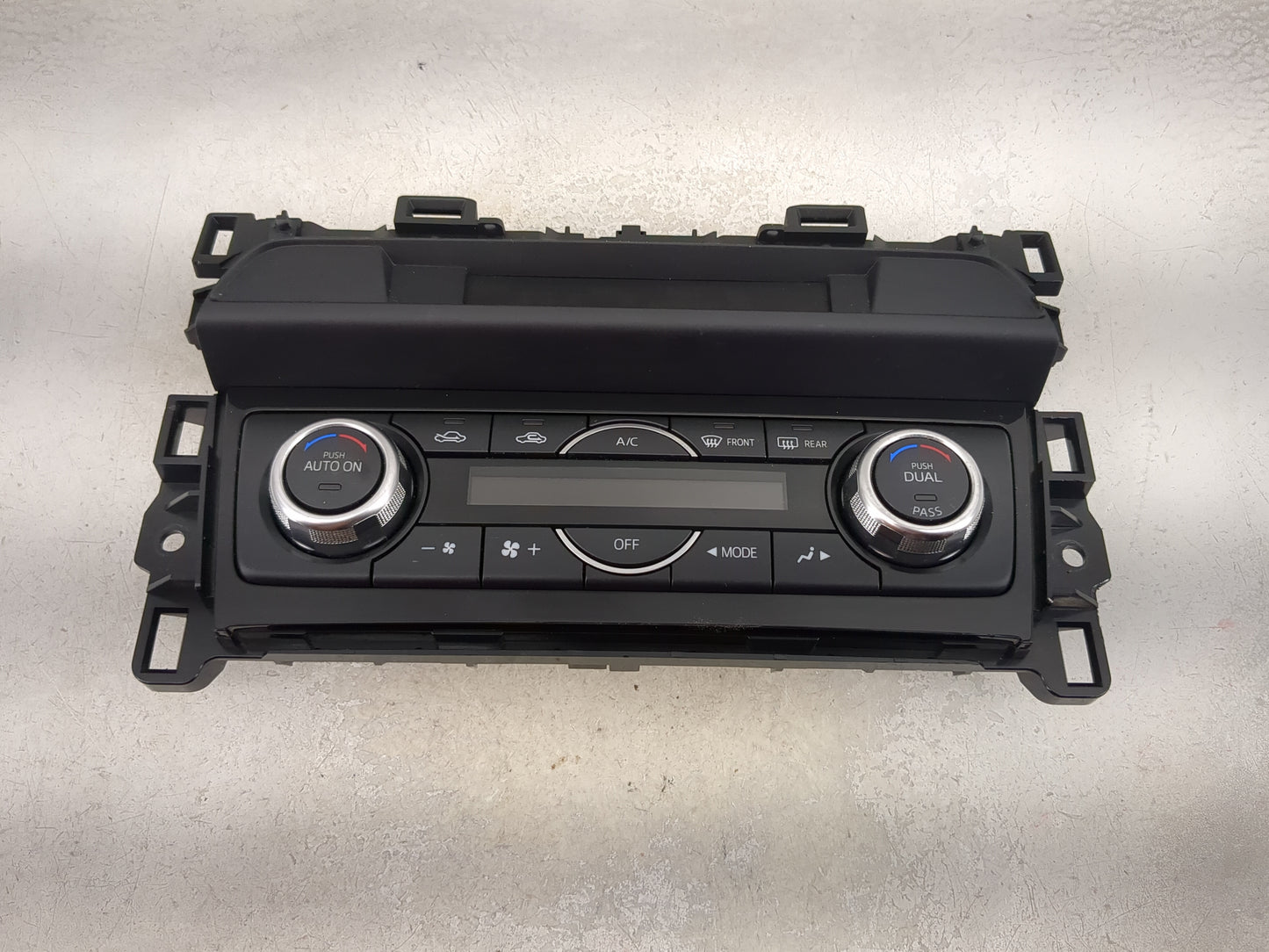 2016 Mazda Mazda6 Climate Control Module Temperature AC/Heater Replacement P/N:GMN7 61 190 C VPEALH-18C612-FD Fits OEM Used 