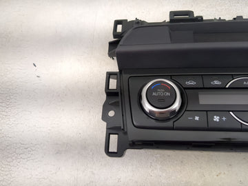 2016 Mazda Mazda6 Climate Control Module Temperature AC/Heater Replacement P/N:GMN7 61 190 C VPEALH-18C612-FD Fits OEM Used Auto Parts