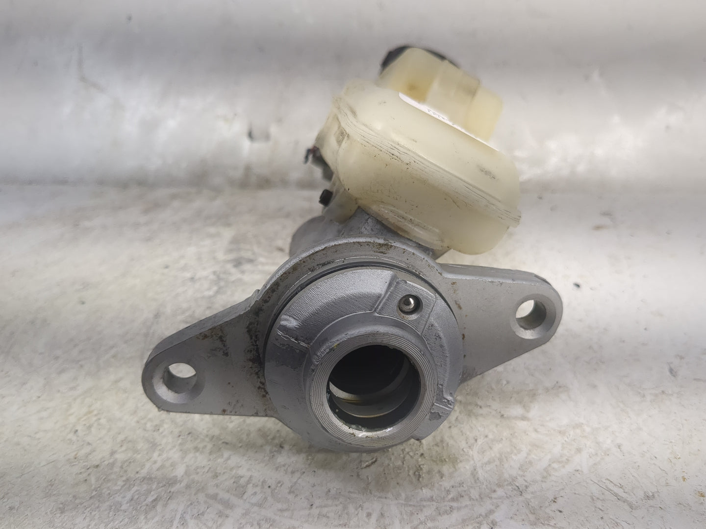 Mazda Mazda6 Brake Master Cylinder - Oemusedautoparts1.com
