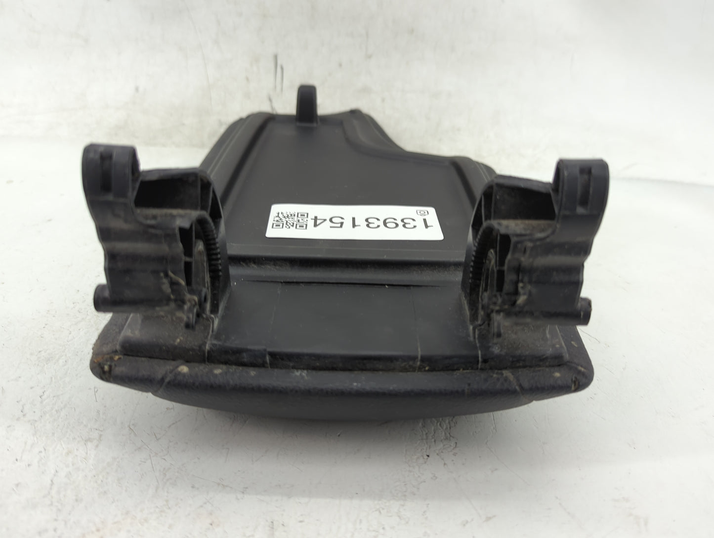 2016 Mercedes-Benz 320 Center Console Armrest Cover Lid Fits OEM Used Auto Parts - Oemusedautoparts1.com