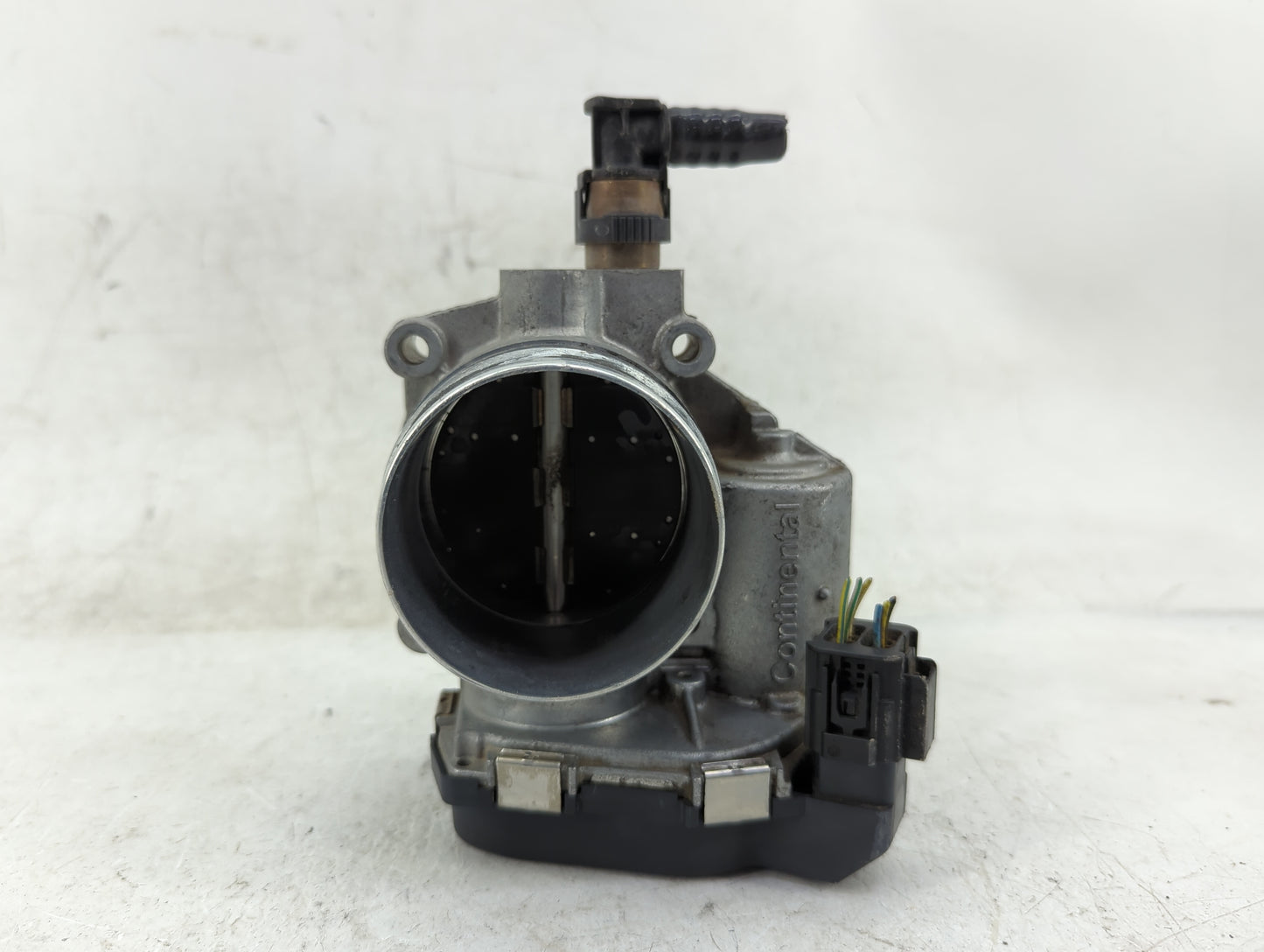 2016 Mercedes-Benz 320 Throttle Body P/N:7588625-04 Fits Fits 2012 2013 2014 2015 2017 2018 OEM Used Auto Parts - Oemusedaut