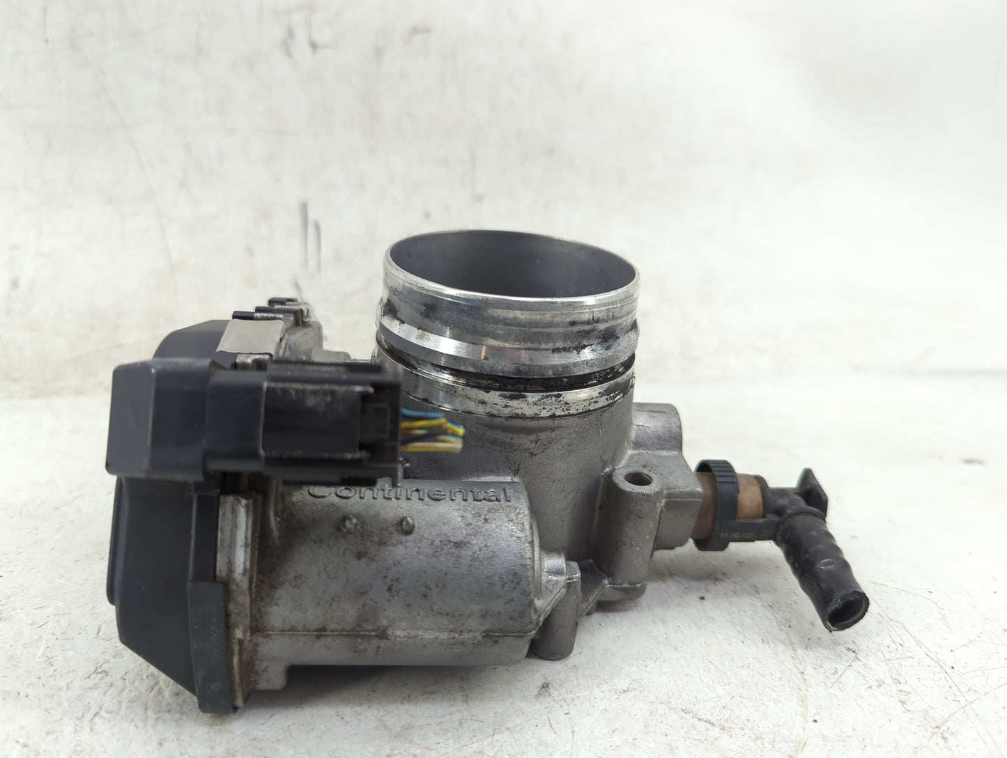 2016 Mercedes-Benz 320 Throttle Body P/N:7588625-04 Fits Fits 2012 2013 2014 2015 2017 2018 OEM Used Auto Parts - Oemusedaut