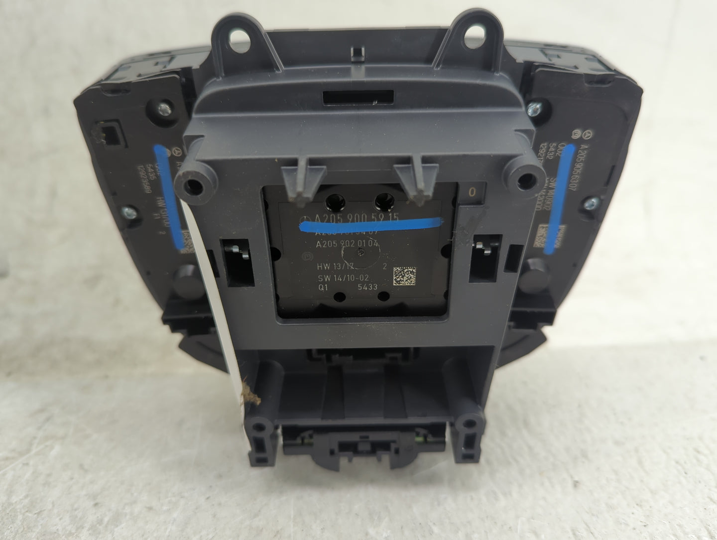 2016 Mercedes-Benz C-Class Radio AM FM Cd Player Receiver Replacement P/N:A2059005215 A2052020104 Fits Fits 2017 2018 2019 O