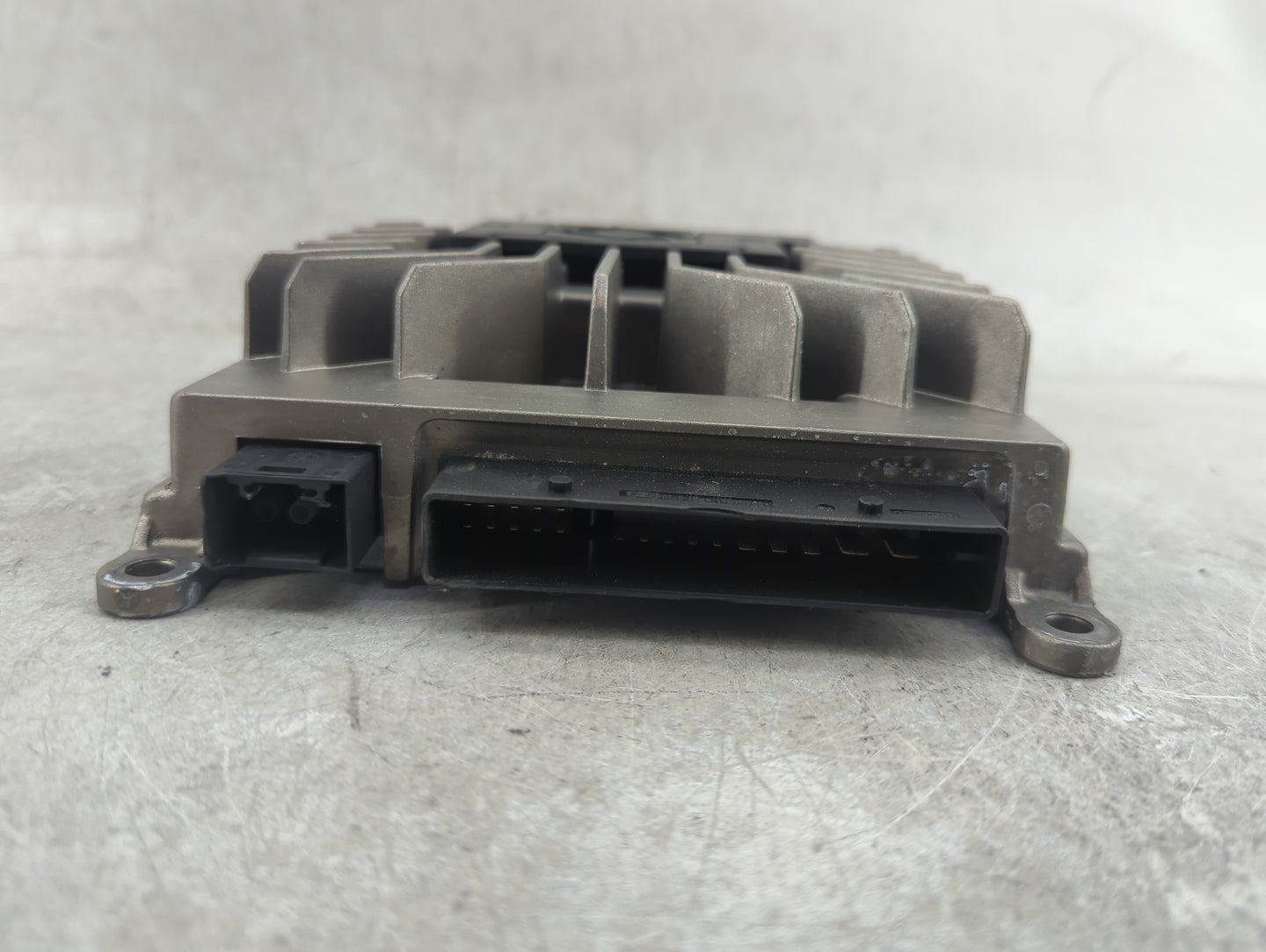 Mercedes-benz C-class Radio Speaker Amplifier - Oemusedautoparts1.com
