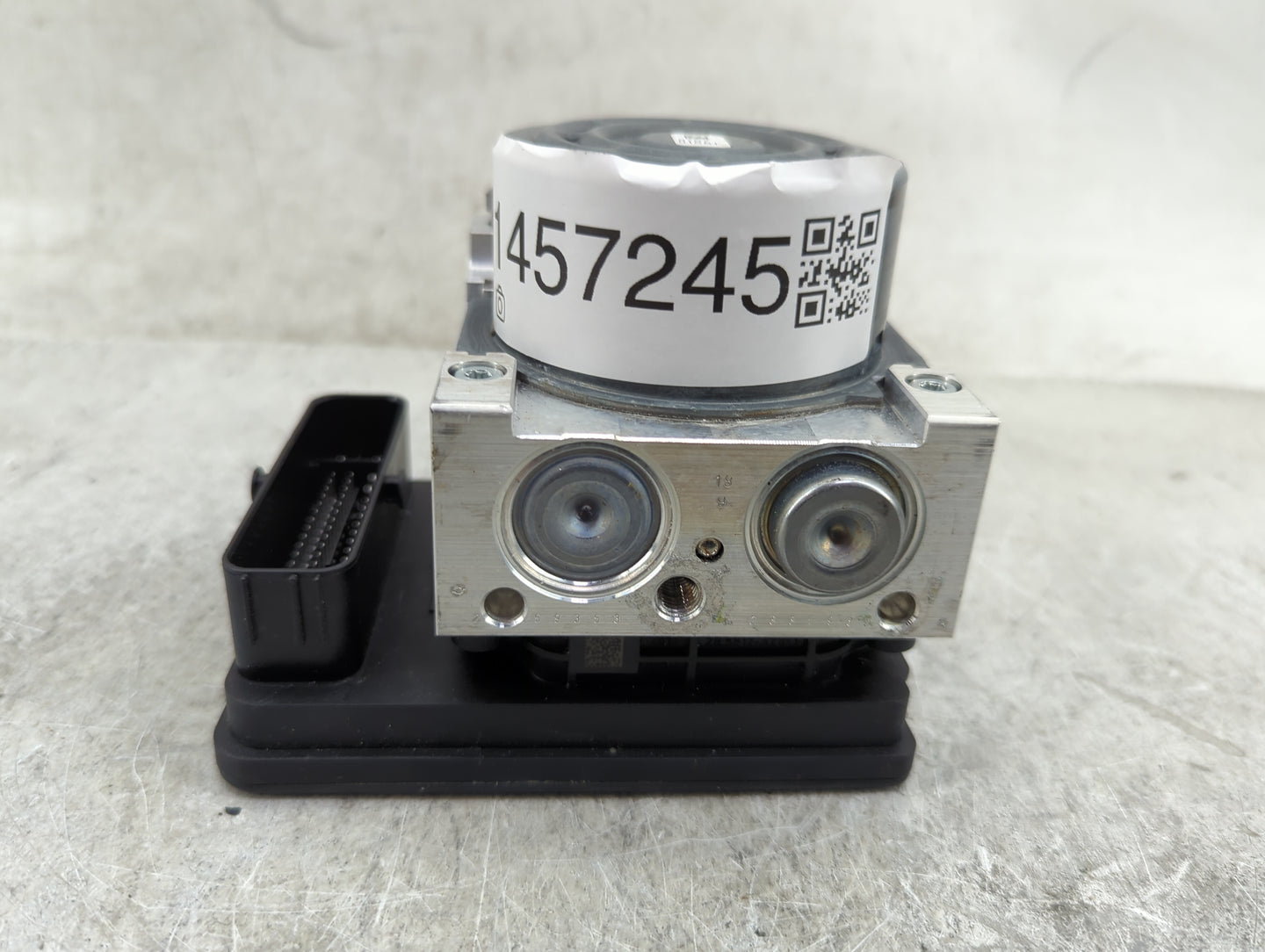 2016 Mercedes-Benz C-Class ABS Pump Control Module Replacement P/N:A2534312800 A2539011400, 10.0220-0781.4, 10.0915-1564.3 F