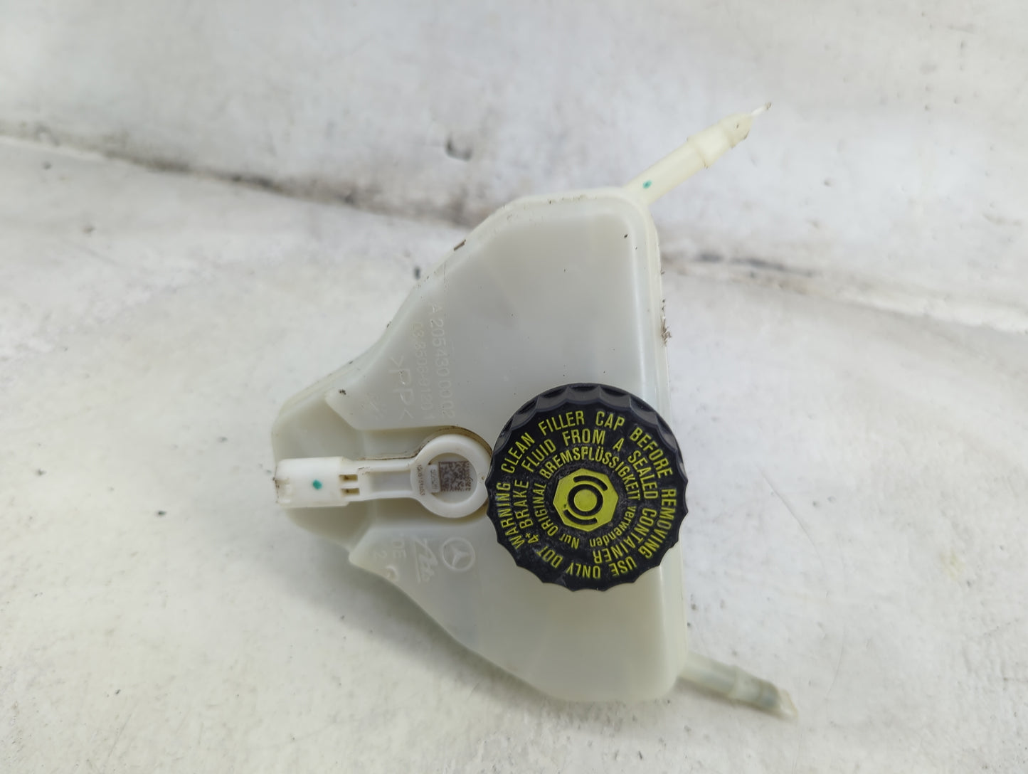 Mercedes-benz C-class Brake Master Cylinder - Oemusedautoparts1.com