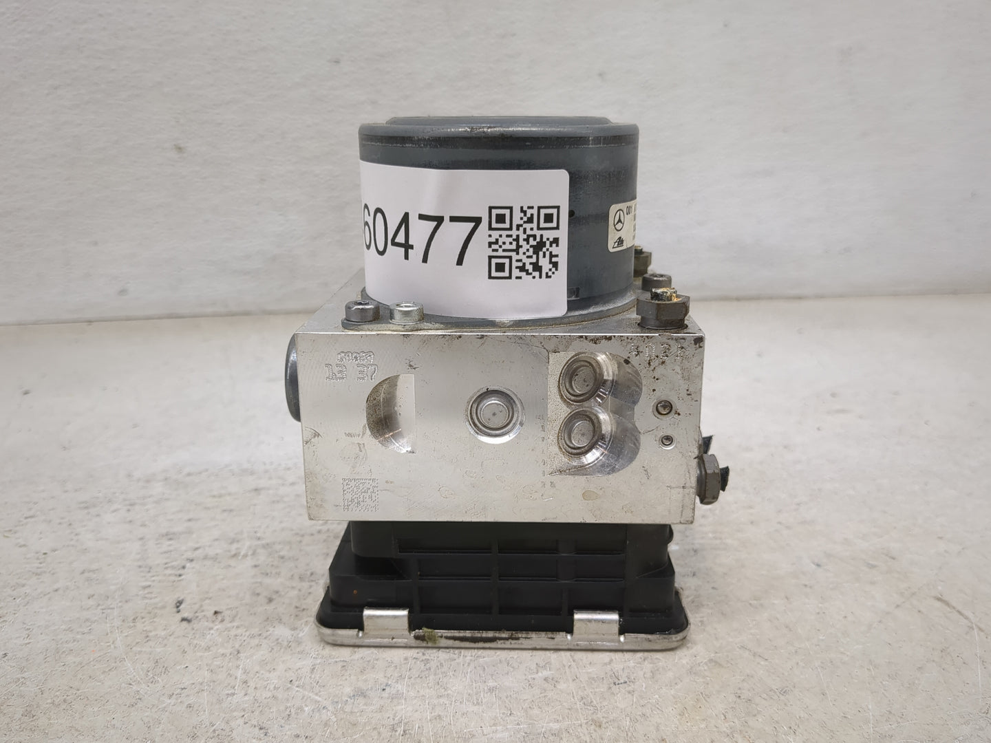 2016 Mercedes-Benz C250 ABS Pump Control Module Replacement P/N:A2534313700 10.0221-0073.4 Fits OEM Used Auto Parts - Oemuse