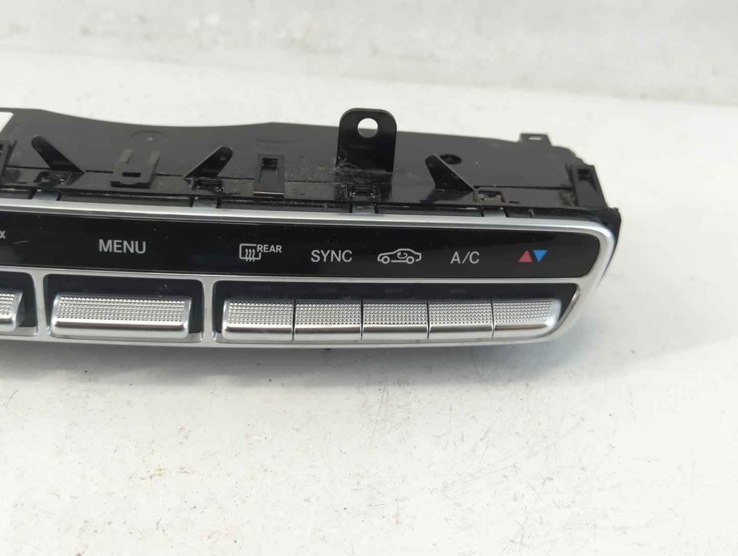 2015-2019 Mercedes-Benz C300 Climate Control Module Temperature AC/Heater Replacement P/N:A 205 905 47 06 Fits OEM Used Auto