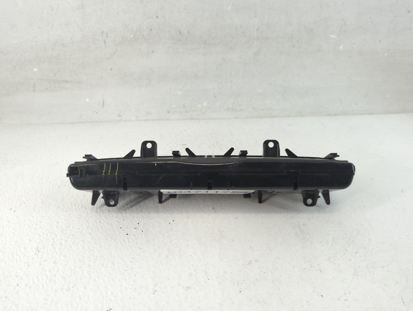 2015-2019 Mercedes-Benz C300 Climate Control Module Temperature AC/Heater Replacement P/N:A 205 905 47 06 Fits OEM Used Auto