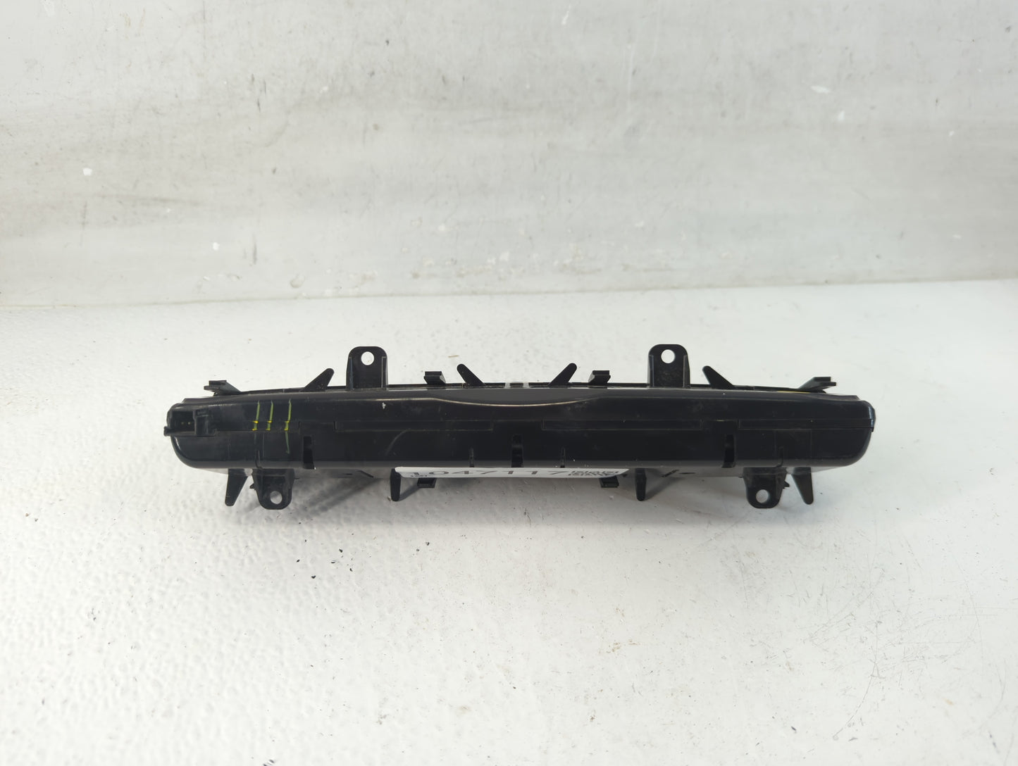 2015-2019 Mercedes-Benz C300 Climate Control Module Temperature AC/Heater Replacement P/N:A 205 905 47 06 Fits OEM Used Auto
