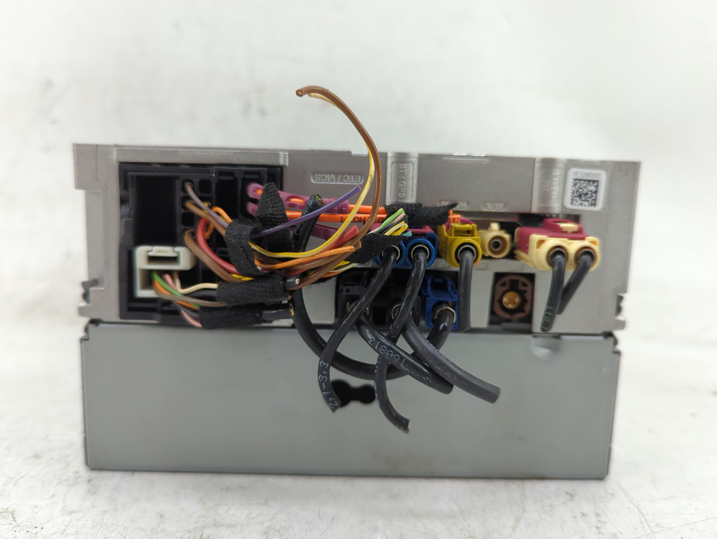 2016 Mercedes-Benz C300 Radio AM FM Cd Player Receiver Replacement P/N:2059004622 Fits OEM Used Auto Parts - Oemusedautopart