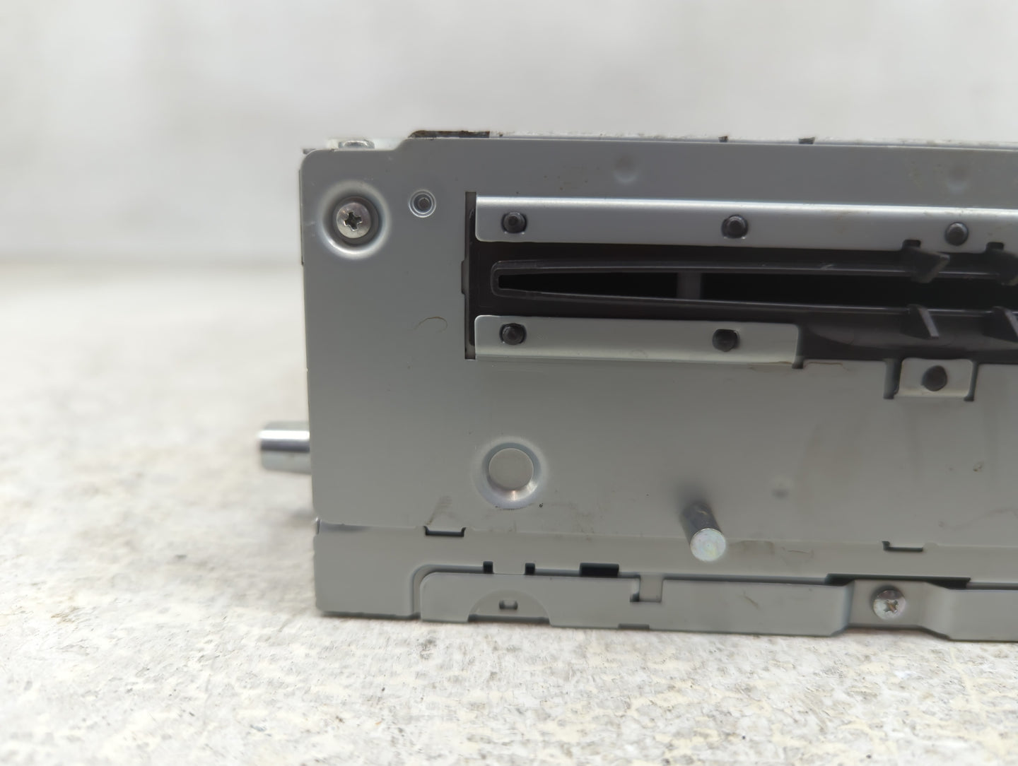 2016-2018 Mercedes-Benz C300 Radio AM FM Cd Player Receiver Replacement P/N:A2059001822 Fits Fits 2016 2017 2018 2019 OEM Us