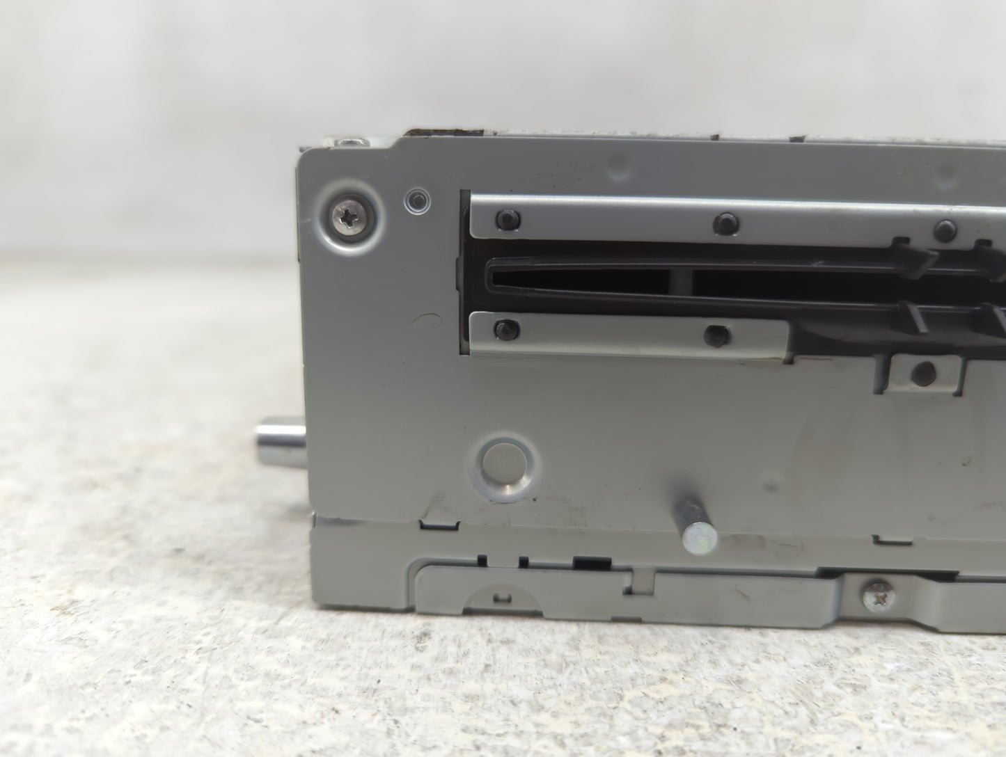 2016-2018 Mercedes-Benz C300 Radio AM FM Cd Player Receiver Replacement P/N:A2059001822 Fits Fits 2016 2017 2018 2019 OEM Us