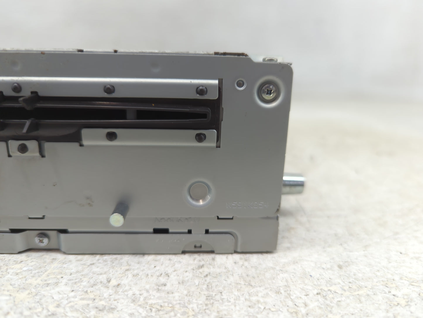 2016-2018 Mercedes-Benz C300 Radio AM FM Cd Player Receiver Replacement P/N:A2059001822 Fits Fits 2016 2017 2018 2019 OEM Us