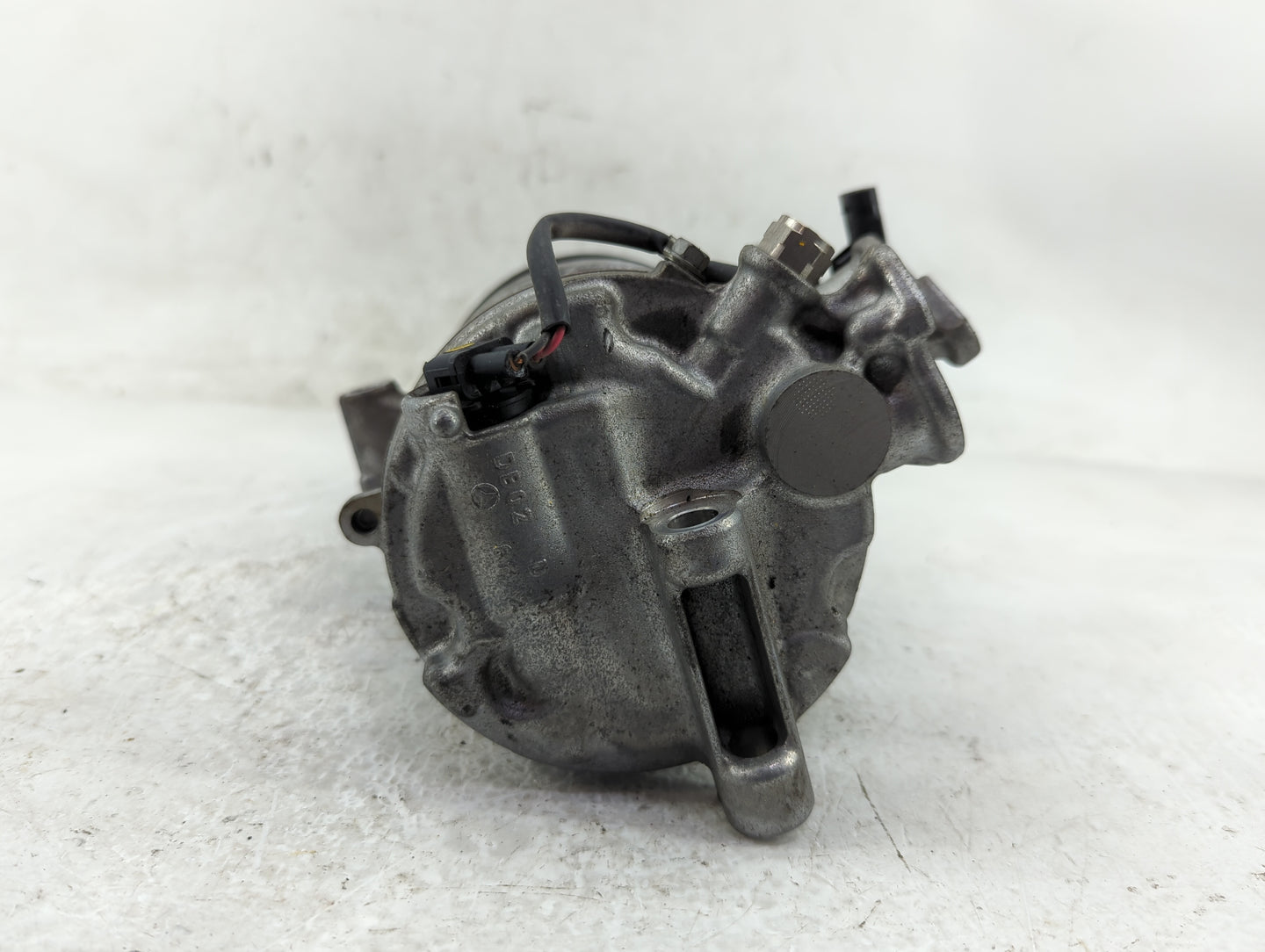 2015-2017 Mercedes-benz C300 Air Conditioning A/c Ac Compressor Oem - Oemusedautoparts1.com