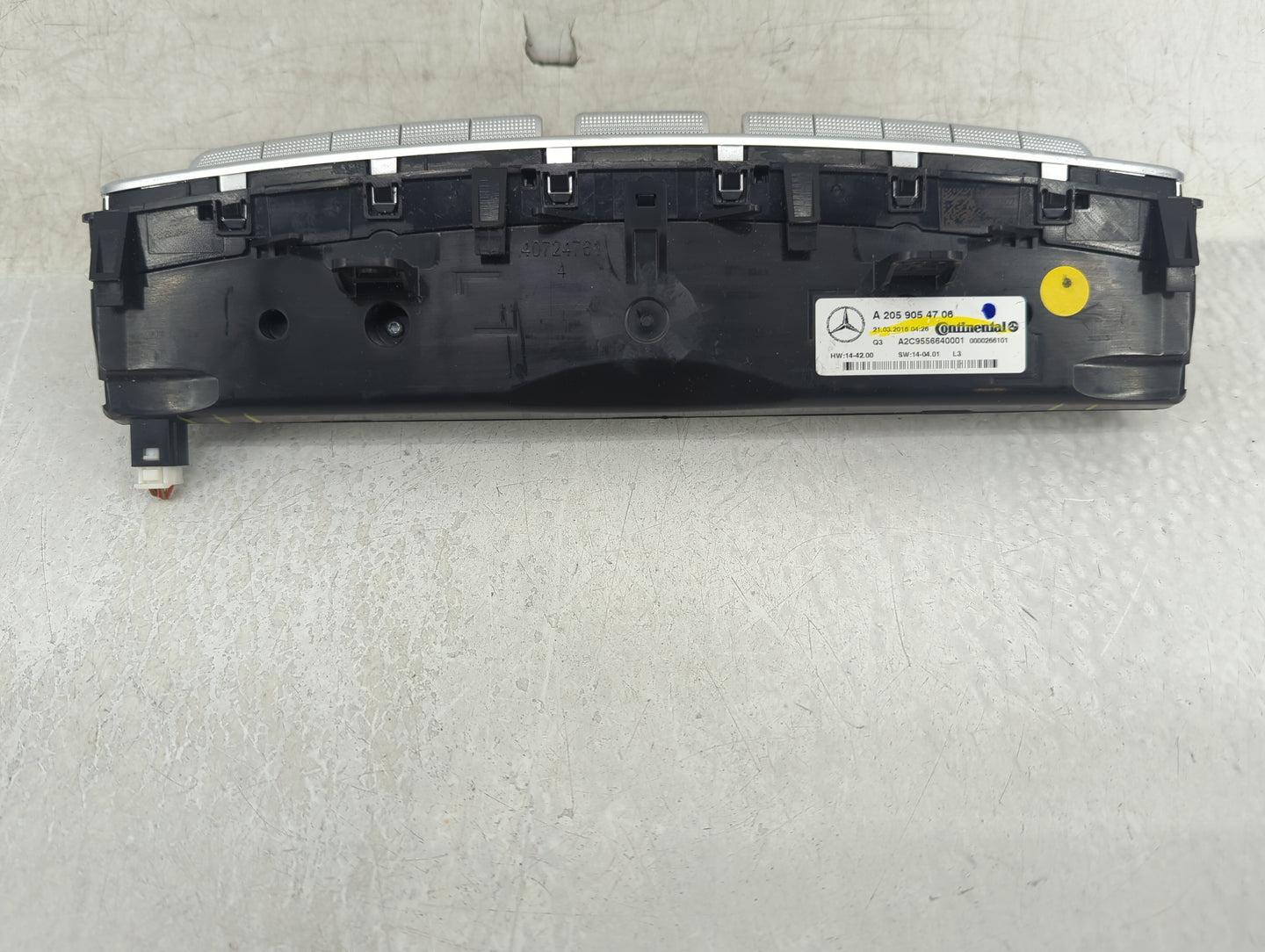 2015-2019 Mercedes-Benz C300 Climate Control Module Temperature AC/Heater Replacement P/N:2059054706 Fits OEM Used Auto Part