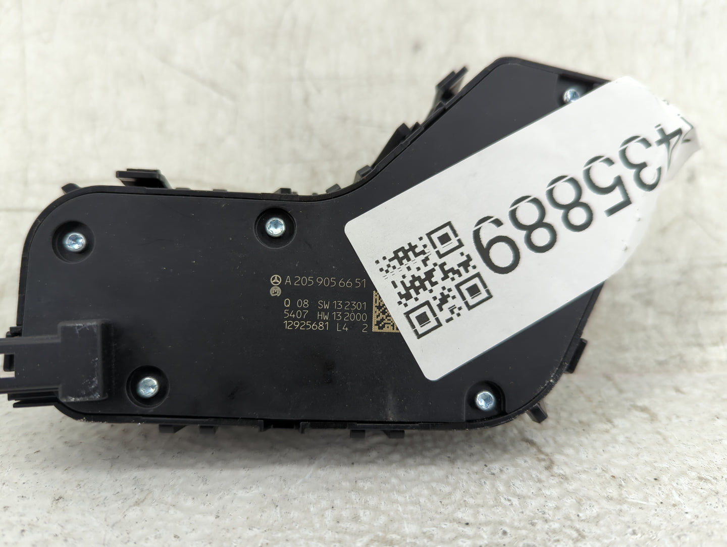 2015-2021 Mercedes-Benz C300 Master Power Window Switch Replacement Driver Side Left Fits OEM Used Auto Parts - Oemusedautop