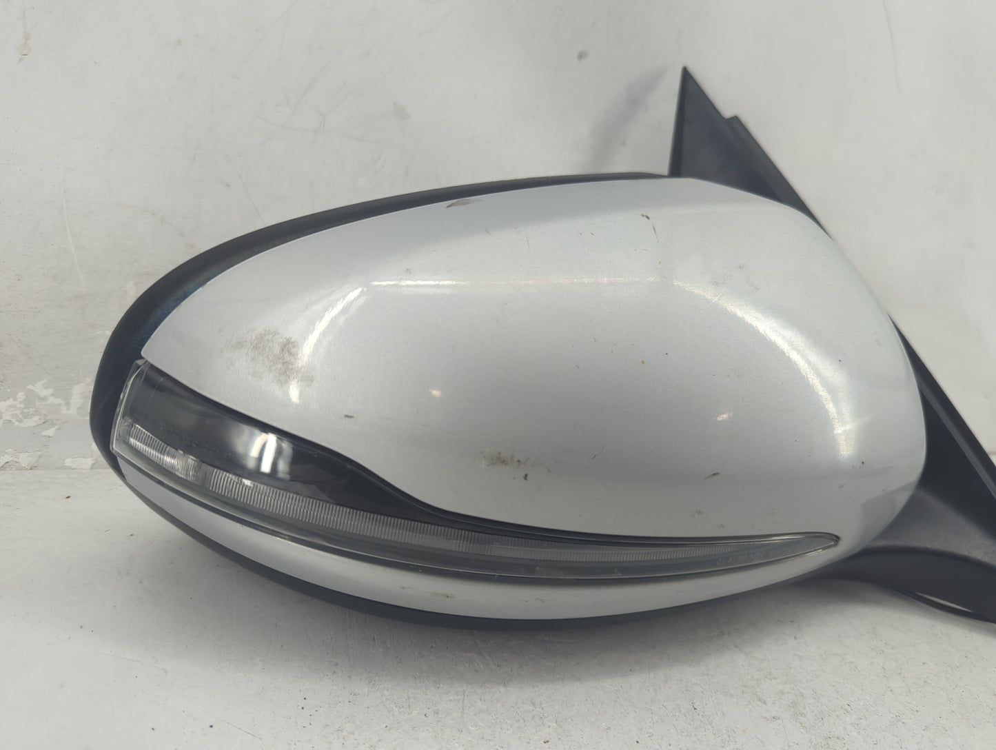 2015-2016 Mercedes-Benz C300 Passenger Side View Mirror - Right Door Mirror OEM Used - Oemusedautoparts1.com