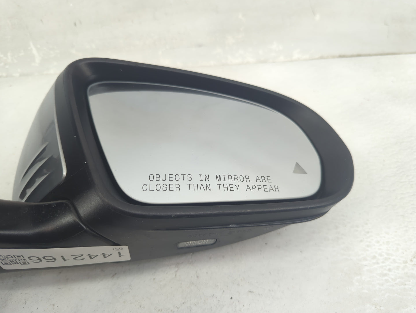 2015-2016 Mercedes-Benz C300 Passenger Side View Mirror - Right Door Mirror OEM Used - Oemusedautoparts1.com
