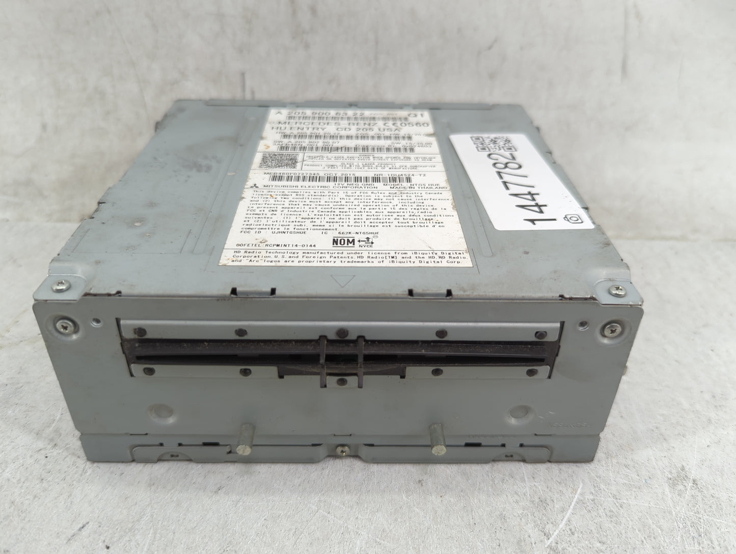2016 Mercedes-Benz C300 Radio AM FM Cd Player Receiver Replacement P/N:A2059006322 A2059012012, A2059029007 Fits OEM Used Au