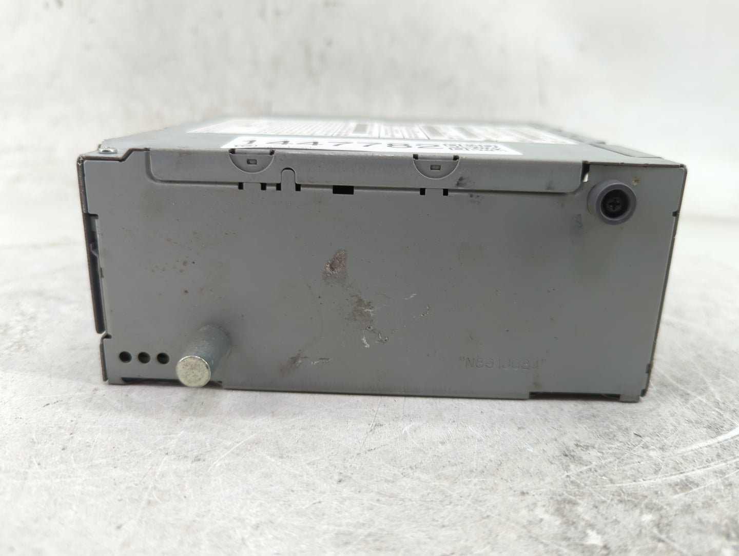 2016 Mercedes-Benz C300 Radio AM FM Cd Player Receiver Replacement P/N:A2059006322 A2059012012, A2059029007 Fits OEM Used Au