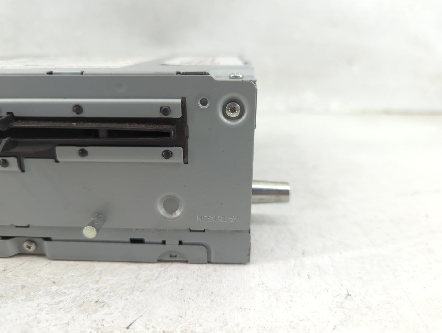 2016 Mercedes-Benz C300 Radio AM FM Cd Player Receiver Replacement P/N:A 205 900 63 22 Fits OEM Used Auto Parts - Oemusedaut
