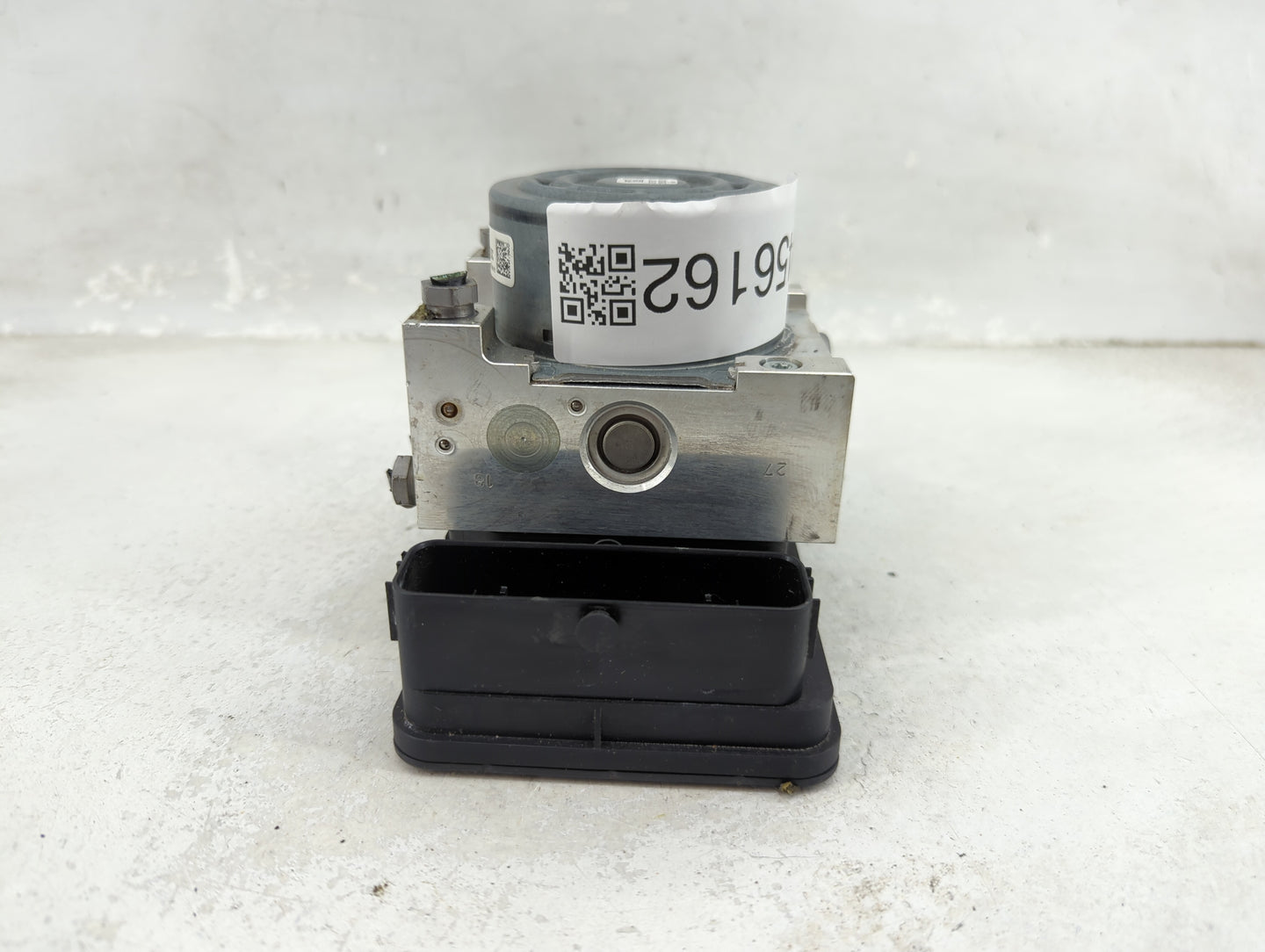 2016 Mercedes-Benz C300 ABS Pump Control Module Replacement P/N:A 253 431 05 12 A 253 431 00 Fits OEM Used Auto Parts - Oemu