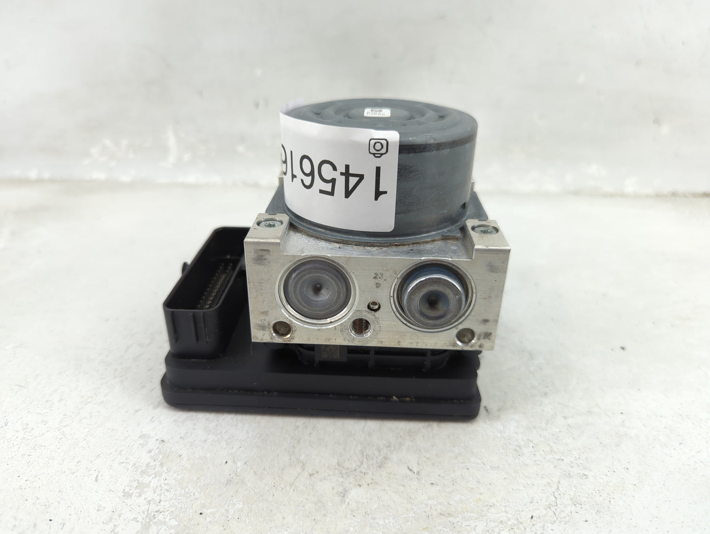 2016 Mercedes-Benz C300 ABS Pump Control Module Replacement P/N:A 253 431 28 00 A 253 431 00 Fits OEM Used Auto Parts - Oemu