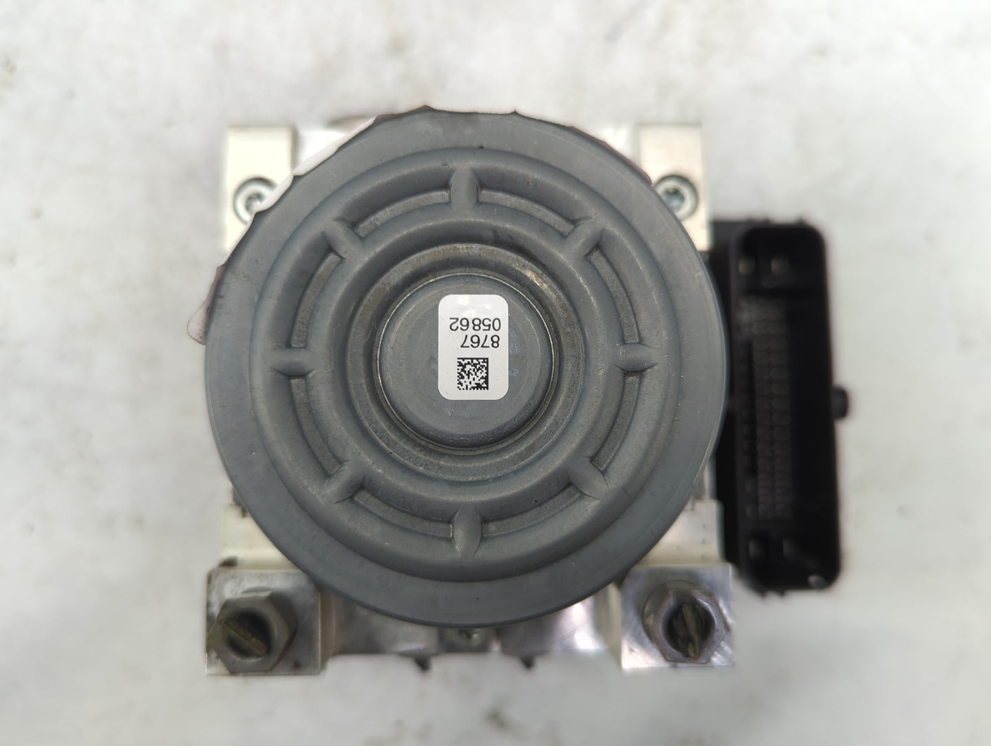 2016 Mercedes-Benz C300 ABS Pump Control Module Replacement P/N:A 253 901 14 00 Fits OEM Used Auto Parts - Oemusedautoparts1