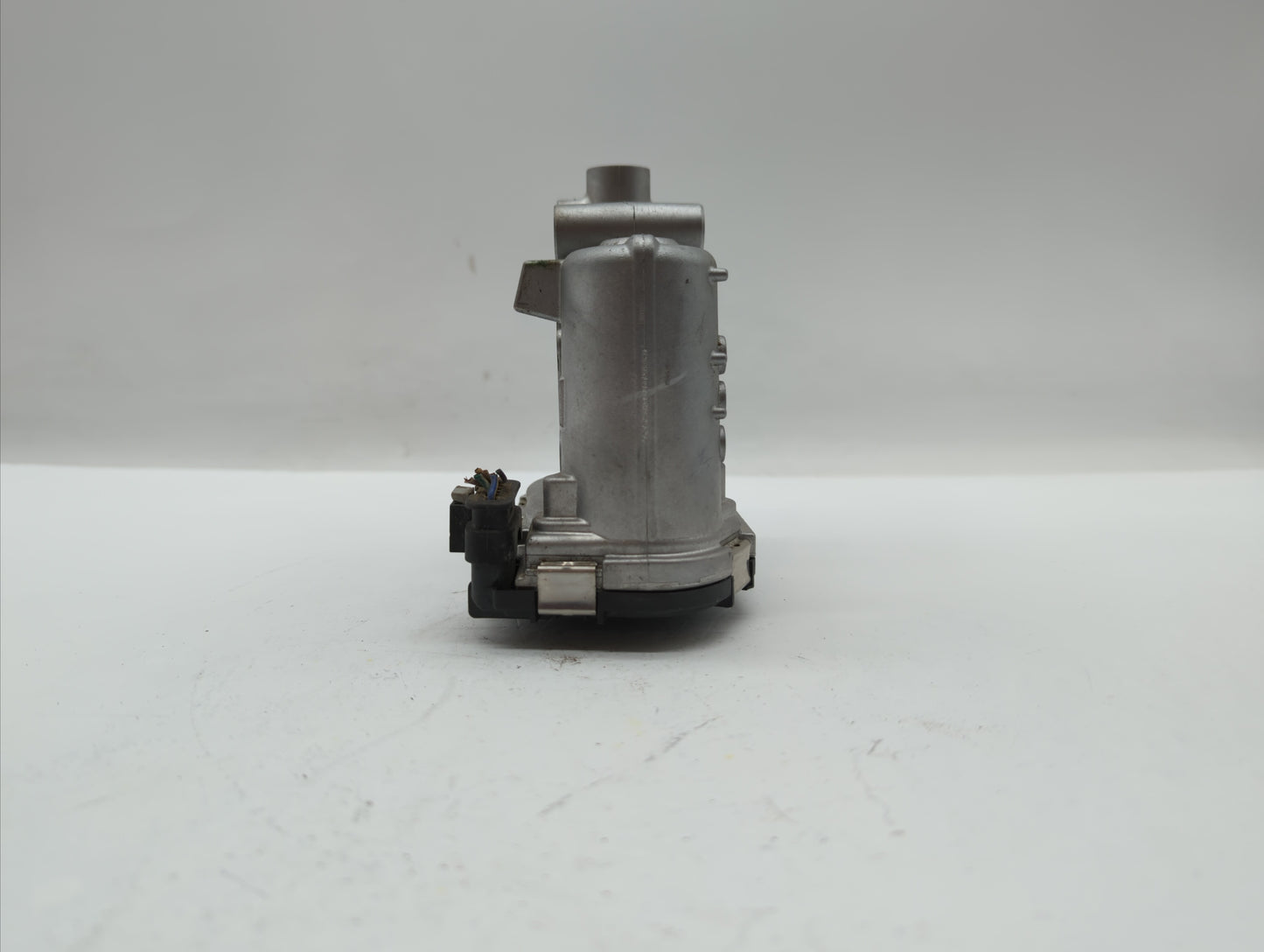 2015-2018 Mercedes-Benz C300 Throttle Body P/N:A 270 141 00 25 2701410025 Fits Fits 2013 2014 2015 2016 2017 2018 2019 2020 