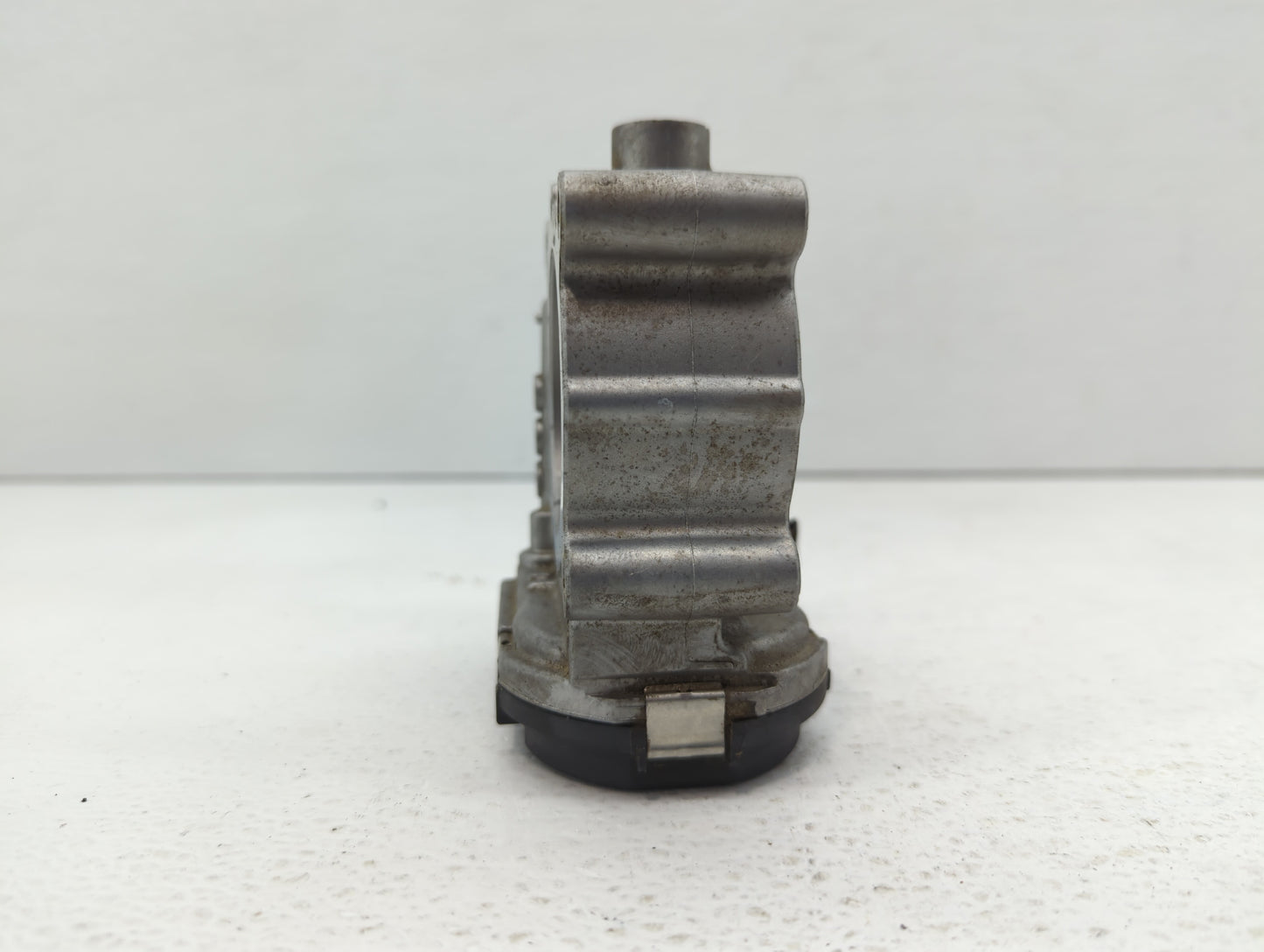 2015-2018 Mercedes-Benz C300 Throttle Body P/N:A 270 141 00 25 2701410025 Fits Fits 2013 2014 2015 2016 2017 2018 2019 2020 