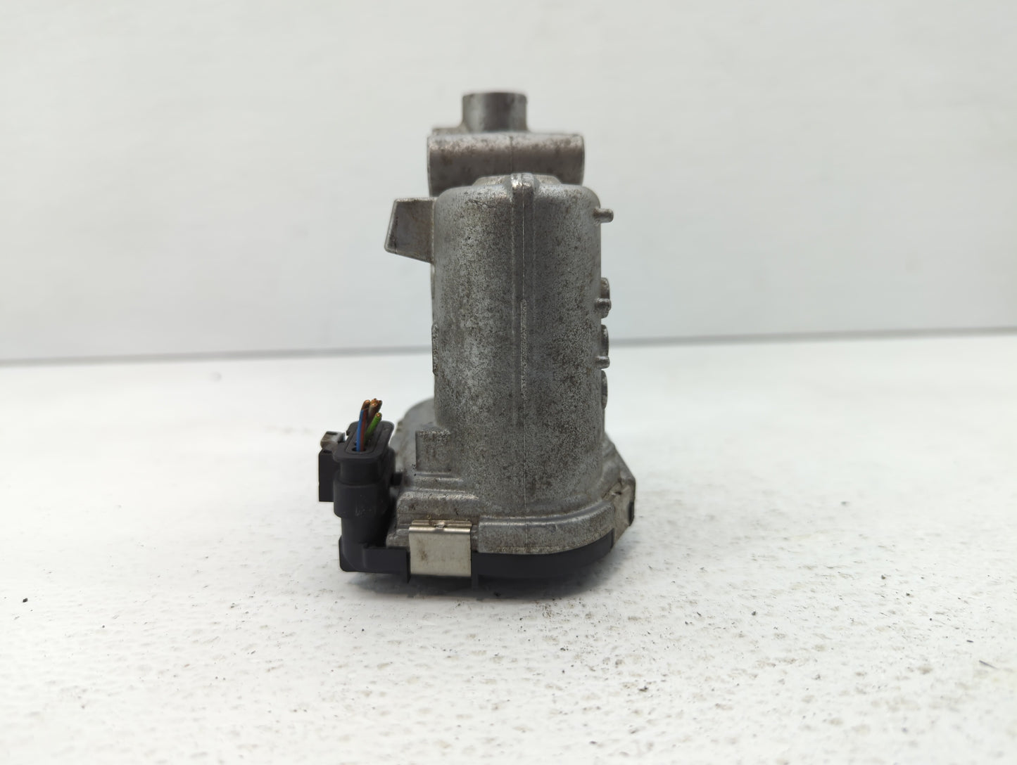 2015-2018 Mercedes-Benz C300 Throttle Body P/N:A 270 141 00 25 2701410025 Fits Fits 2013 2014 2015 2016 2017 2018 2019 2020 