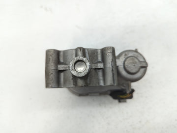 2015-2018 Mercedes-Benz C300 Throttle Body P/N:A 270 141 00 25 2701410025 Fits Fits 2013 2014 2015 2016 2017 2018 2019 2020 2021 OEM Used Auto Parts