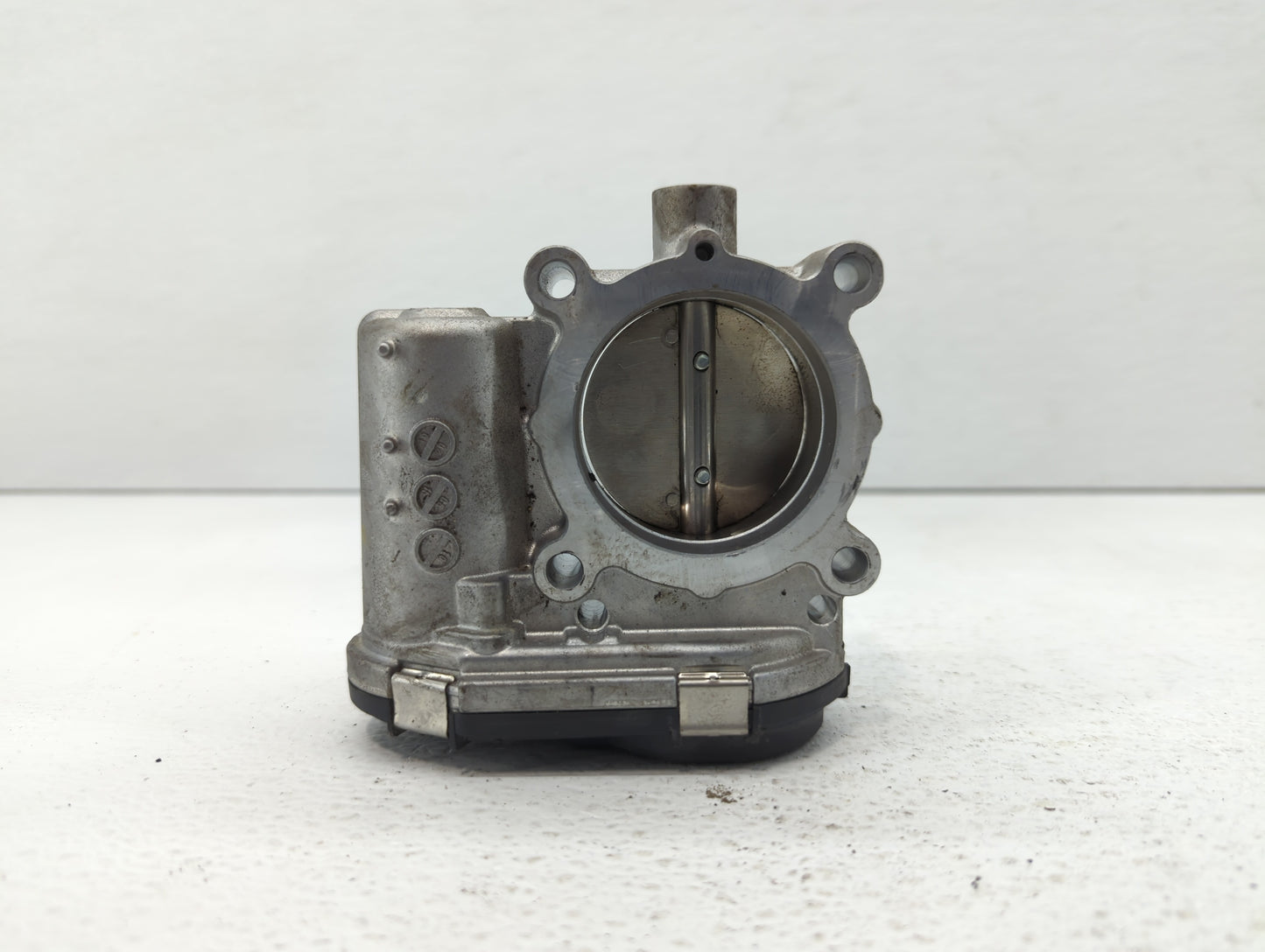 2015-2018 Mercedes-Benz C300 Throttle Body P/N:A 270 141 00 25 2701410025 Fits Fits 2013 2014 2015 2016 2017 2018 2019 2020 