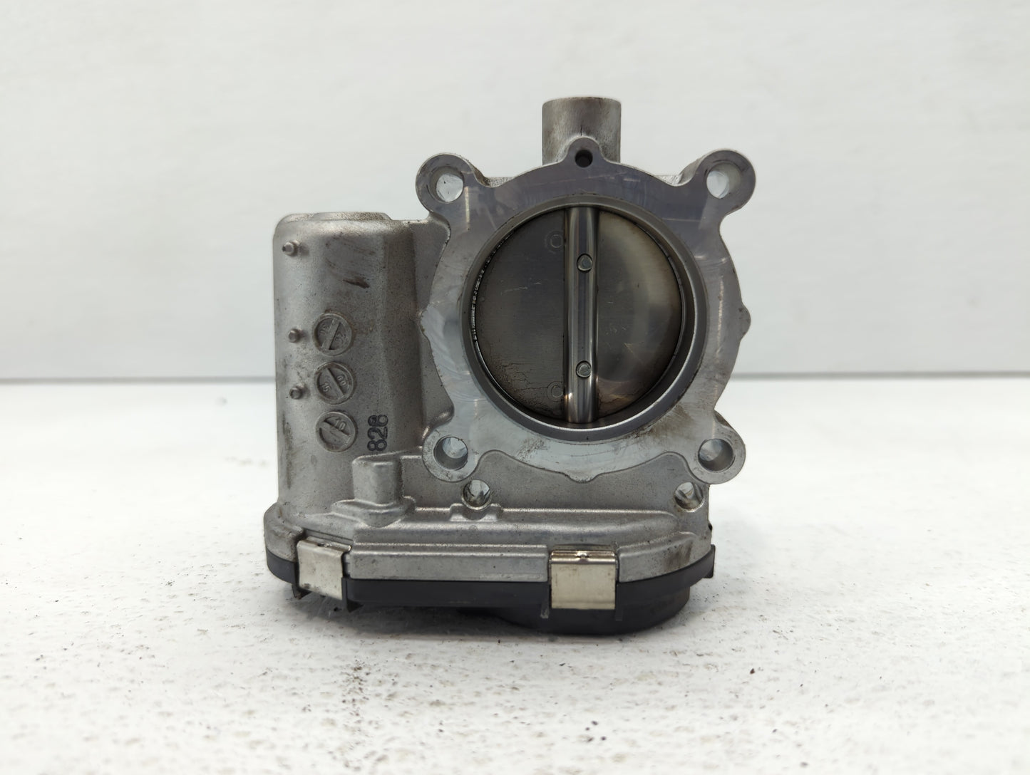 2015-2018 Mercedes-Benz C300 Throttle Body P/N:A 270 141 00 25 2701410025 Fits Fits 2013 2014 2015 2016 2017 2018 2019 2020 