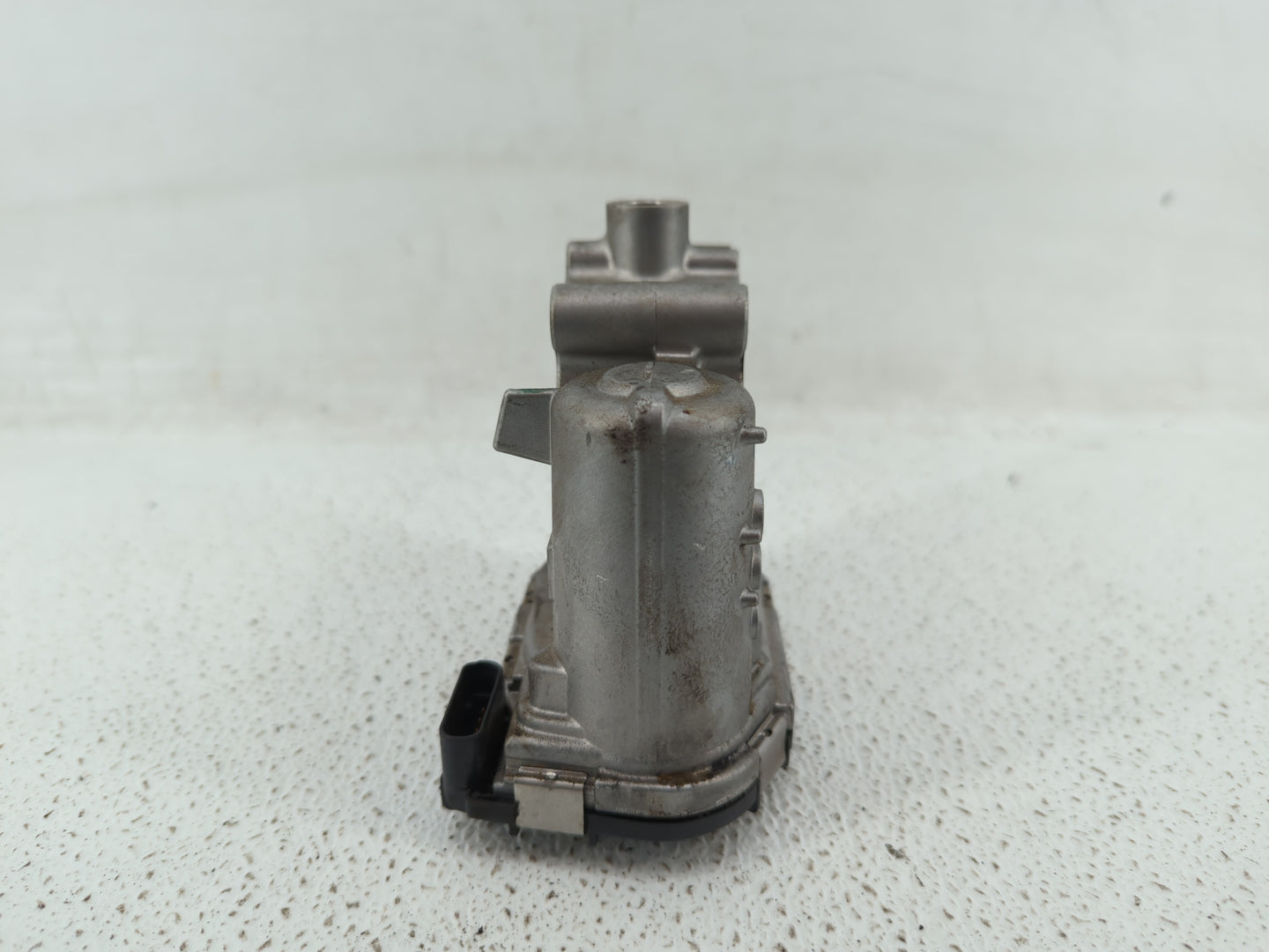 2015-2018 Mercedes-Benz C300 Throttle Body P/N:A 270 141 00 25 2701410025 Fits Fits 2013 2014 2015 2016 2017 2018 2019 2020 