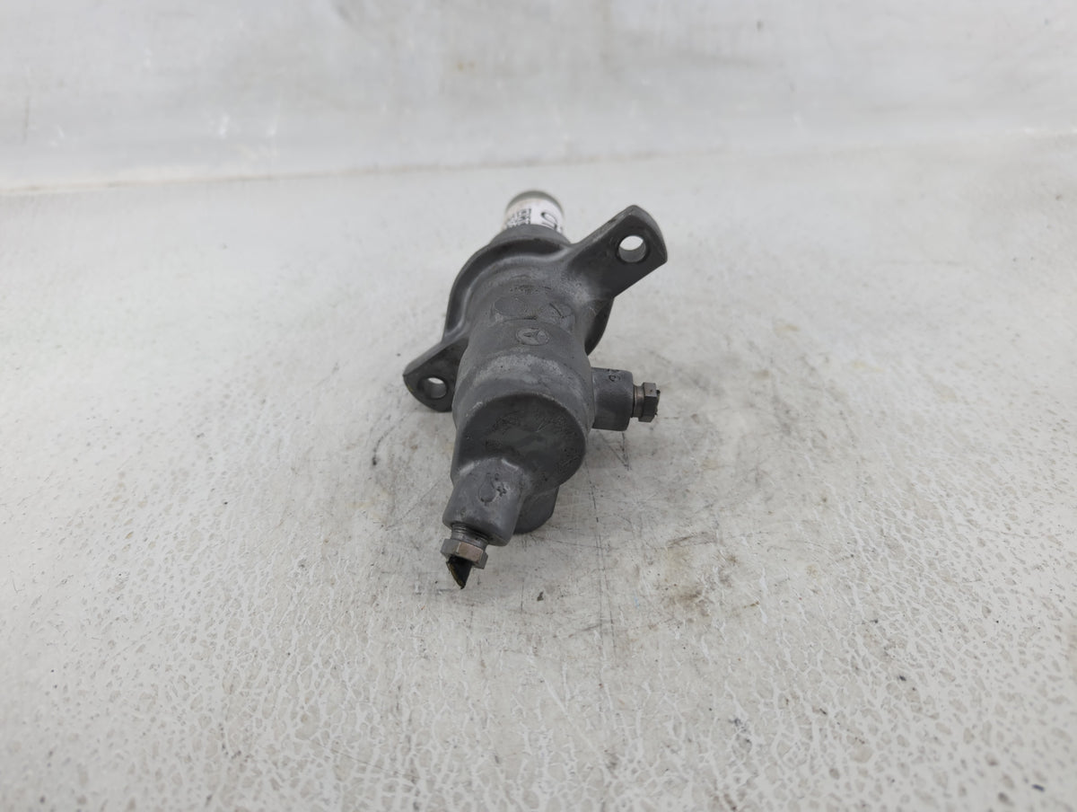 2015-2017 Mercedes-benz C300 Brake Master Cylinder Grey - Oemusedautoparts1.com