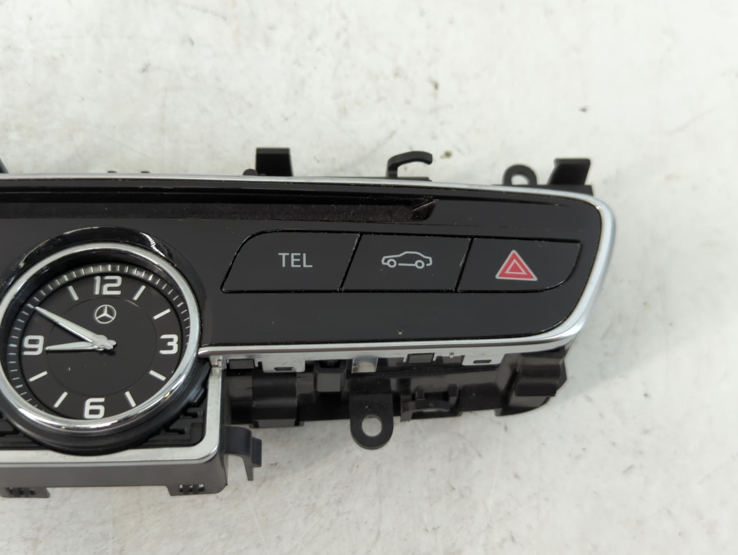 2016-2018 Mercedes-Benz C300 Radio AM FM Cd Player Receiver Replacement P/N:A 222 827 03 00 Fits Fits 2016 2017 2018 OEM Use