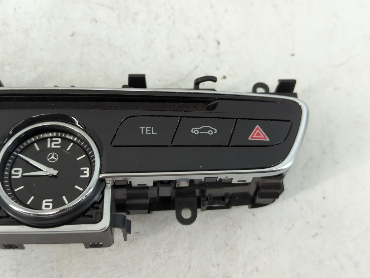 2016-2018 Mercedes-Benz C300 Radio AM FM Cd Player Receiver Replacement P/N:A 222 827 03 00 Fits Fits 2016 2017 2018 OEM Use
