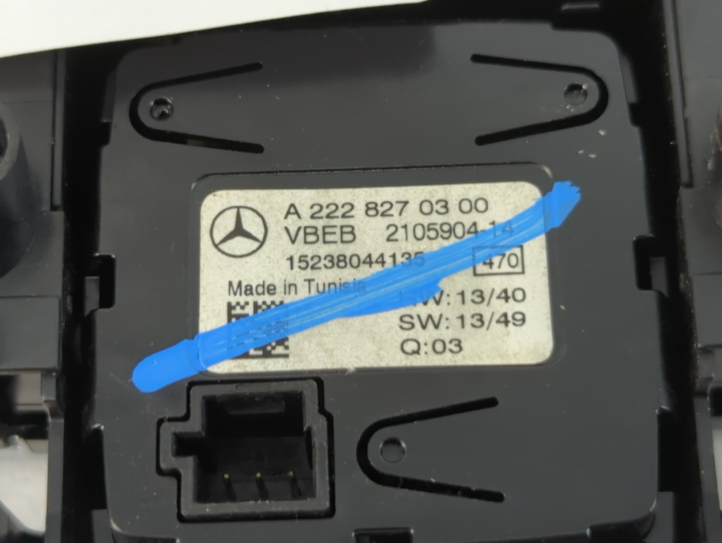 2016-2018 Mercedes-Benz C300 Radio AM FM Cd Player Receiver Replacement P/N:A 222 827 03 00 Fits Fits 2016 2017 2018 OEM Use