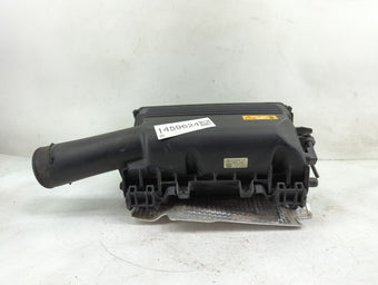 compare product Mercedes-benz C350 Air Cleaner Intake-duct Hose Tube