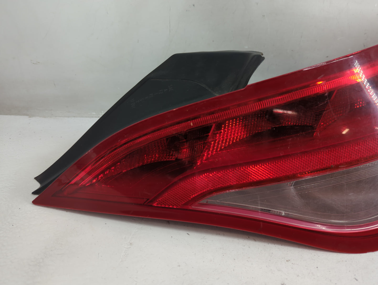 2014-2019 Mercedes-Benz Cla250 Tail Light Assembly Passenger Right OEM P/N:A1179060201 Fits Fits 2014 2015 2016 2017 2018 20