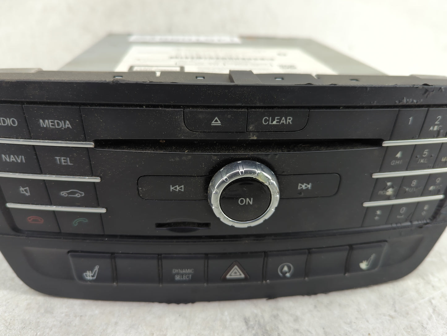 2016-2019 Mercedes-Benz Cla250 Radio AM FM Cd Player Receiver Replacement P/N:A2469002717 A2469011206 Fits OEM Used Auto Par
