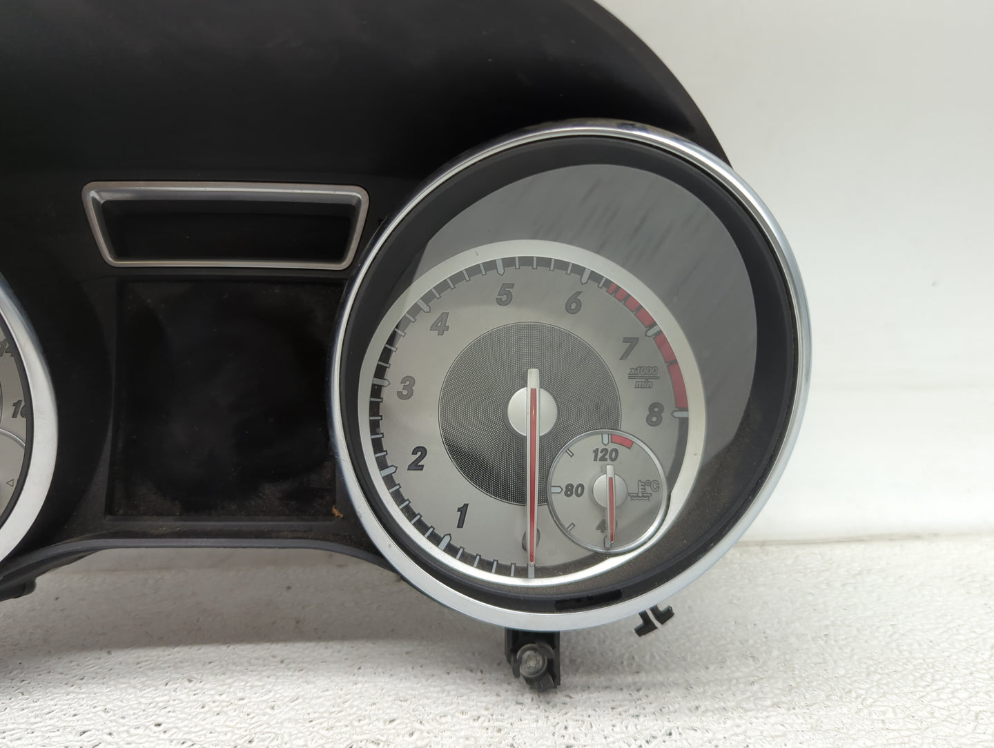 2016 Mercedes-Benz Cla250 Instrument Cluster Speedometer Gauges P/N:1030052181 Miles:120K Fits OEM Used Auto Parts - Oemused