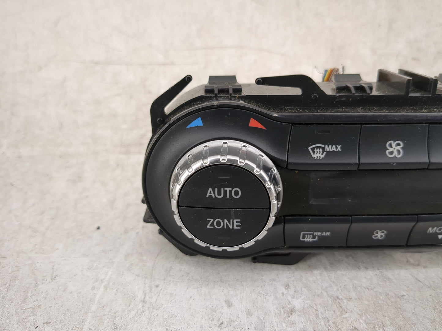 2014-2019 Mercedes-Benz Cla250 Climate Control Module Temperature AC/Heater Replacement P/N:A246 901 09 05 A246 900 85 15 Fi