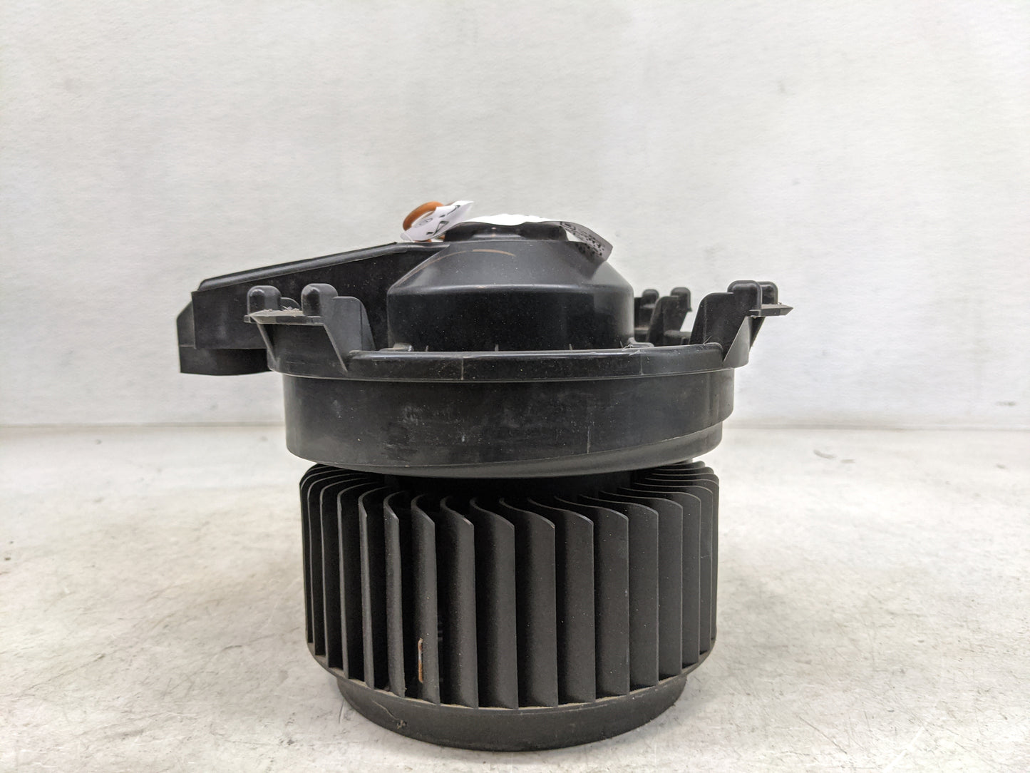 2015-2019 Mercedes-Benz Cla250 Heater AC Blower Motor P/N:A2469061601 CZ116360-0756 Fits Fits 2015 2016 2017 2018 2019 2020 