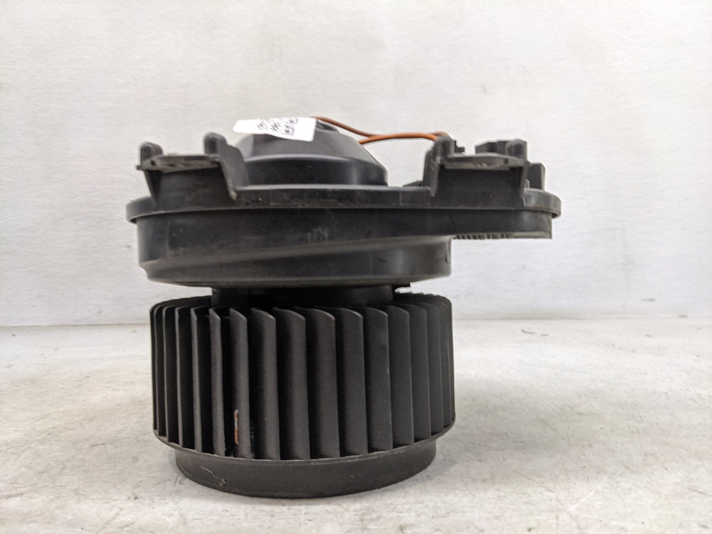 2015-2019 Mercedes-Benz Cla250 Heater AC Blower Motor P/N:A2469061601 CZ116360-0756 Fits Fits 2015 2016 2017 2018 2019 2020 