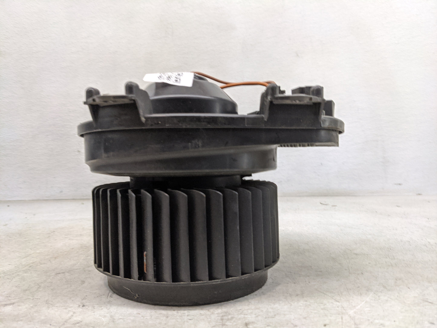 2015-2019 Mercedes-Benz Cla250 Heater AC Blower Motor P/N:A2469061601 CZ116360-0756 Fits Fits 2015 2016 2017 2018 2019 2020 
